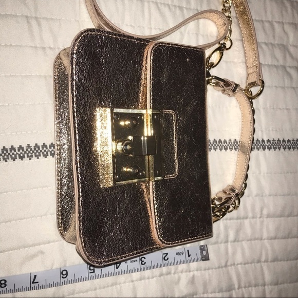 Steve Madden Gold Rose Gold Top Handle Front Clasp Partial Mini Crossbody - Picture 8 of 12